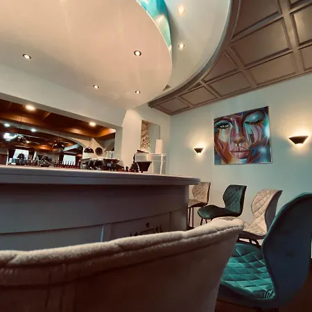 E&d Garibaldi Hotel 3*