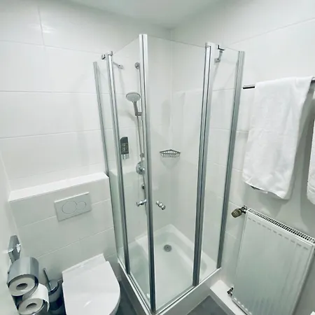 Hotel E&d 3*