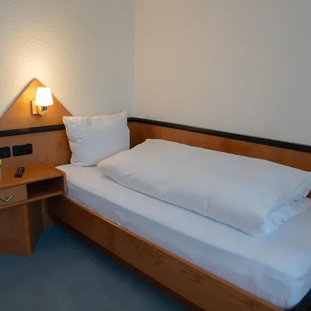 E&d Garibaldi Hotel 3*