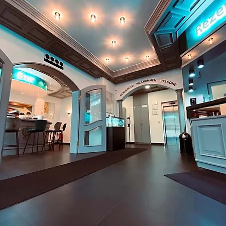 Hotel E&d Garibaldi