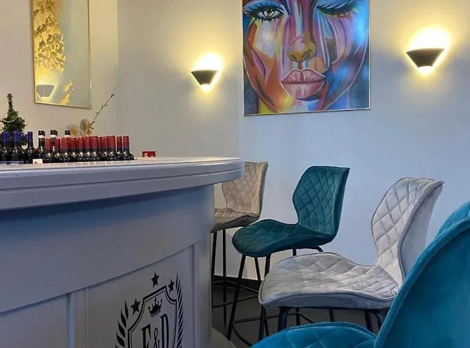 E&d Garibaldi Hotel 3*